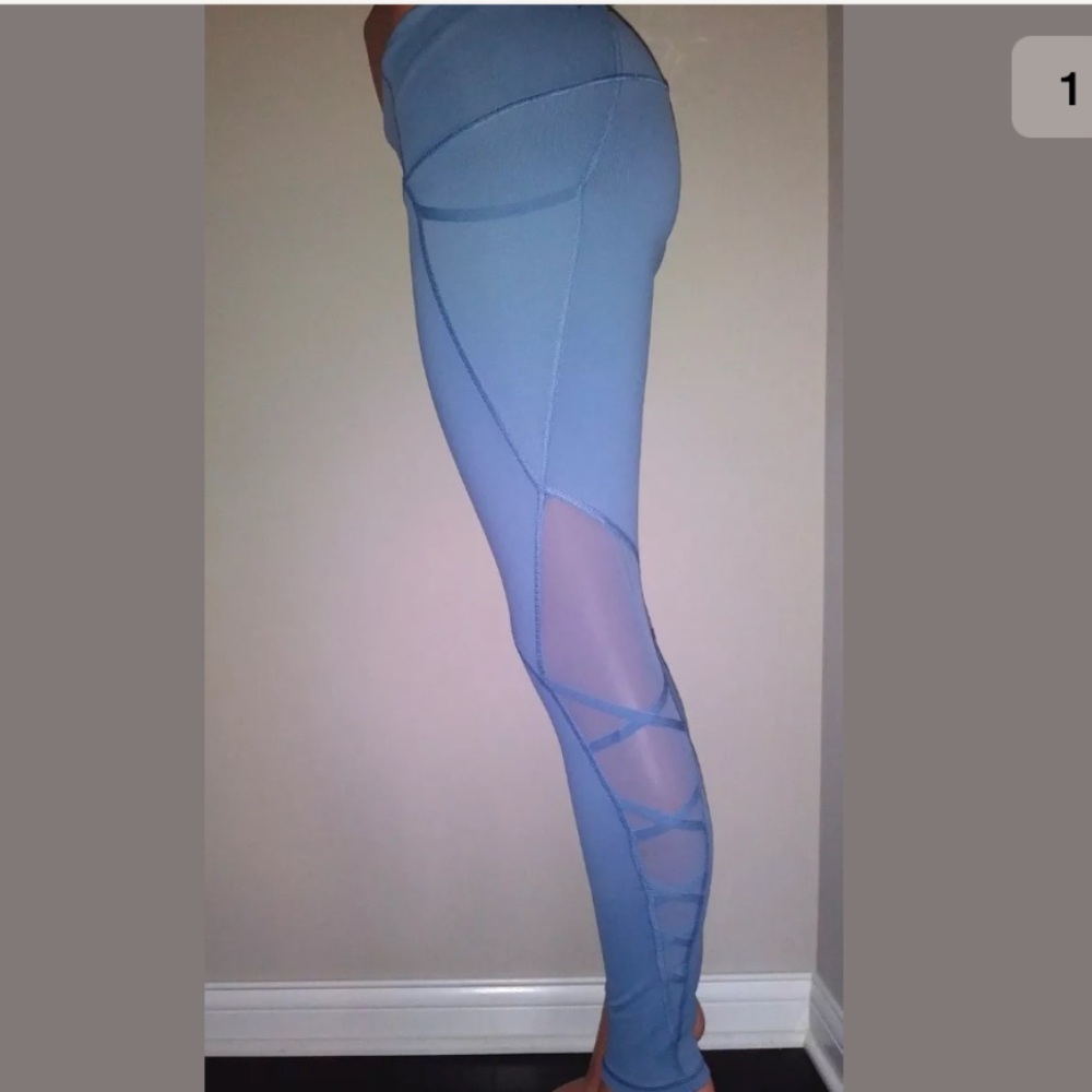 Victoria’s Secret VSX mesh blue leggings